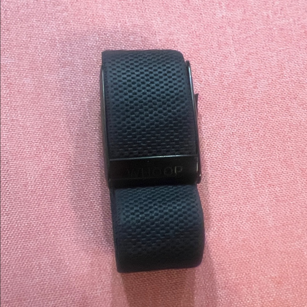 WHOOP 4.0 Fitness & Recovery Tracker - Picture 2 of 4